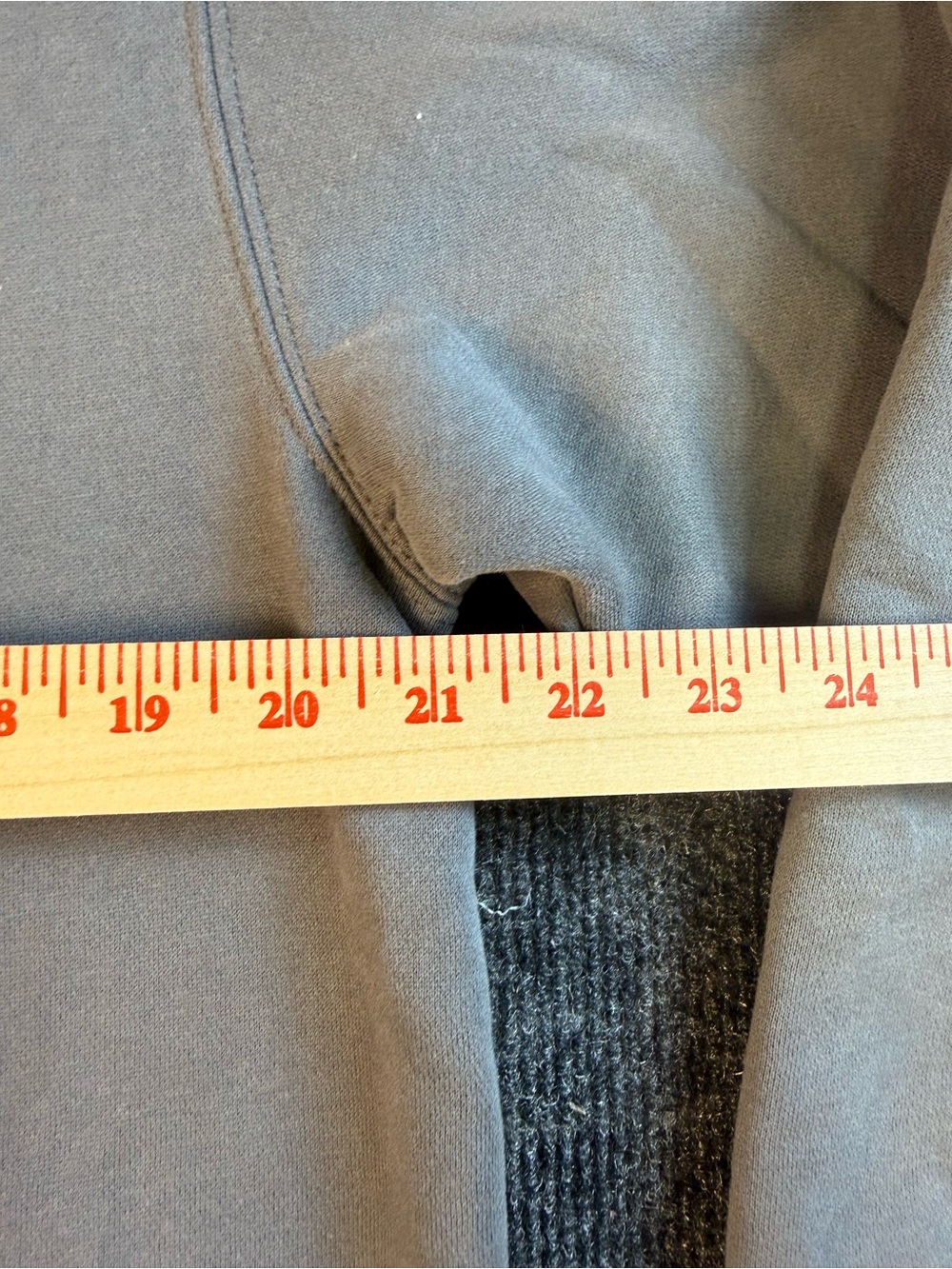 Season 7 Gray Crewneck White Fox Crewneck with Pink Logo xxs xs - Picture 5 of 6